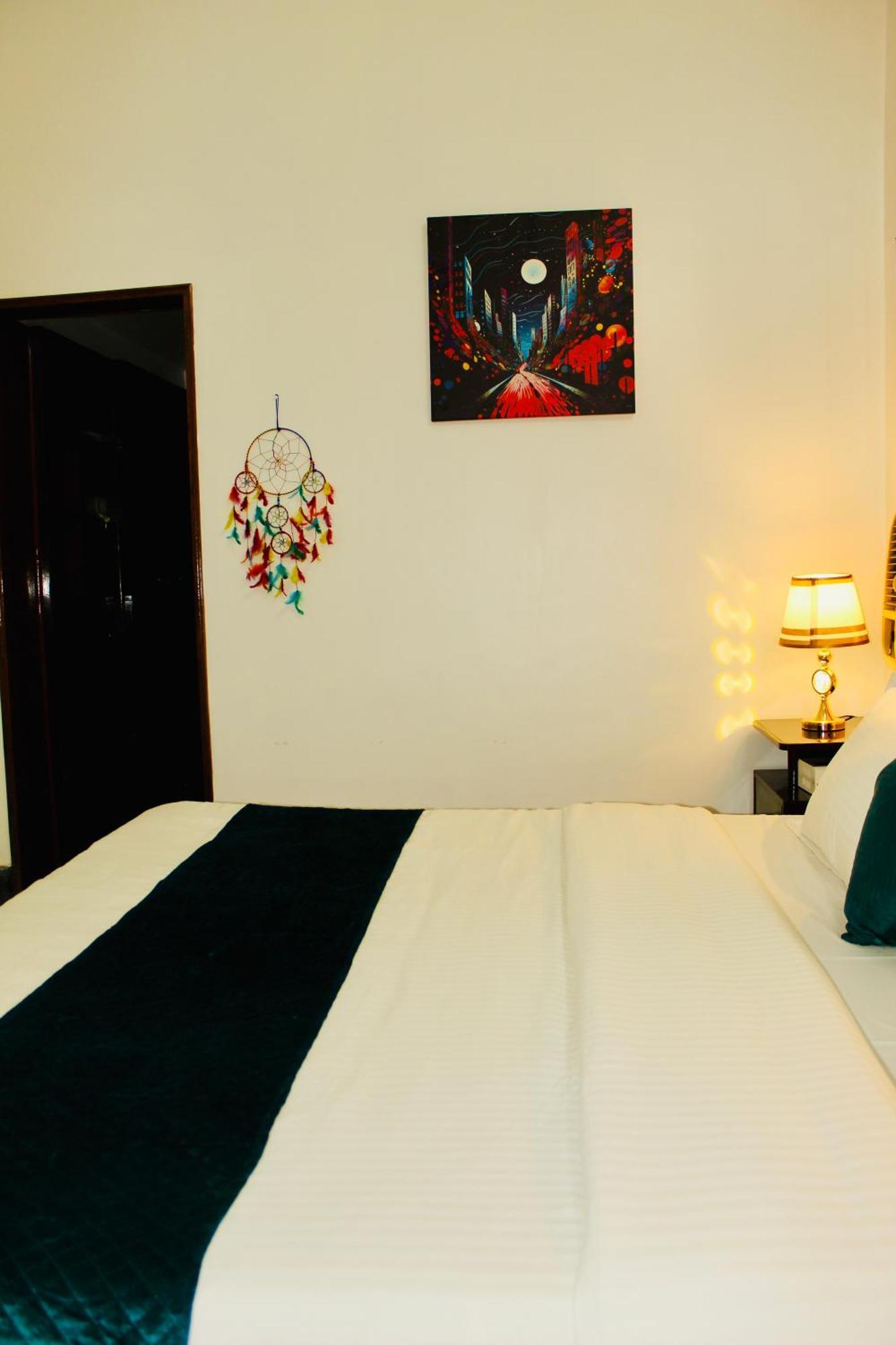 Aha Luxury Stay - 3Bhk Villa With Garden & Parking *