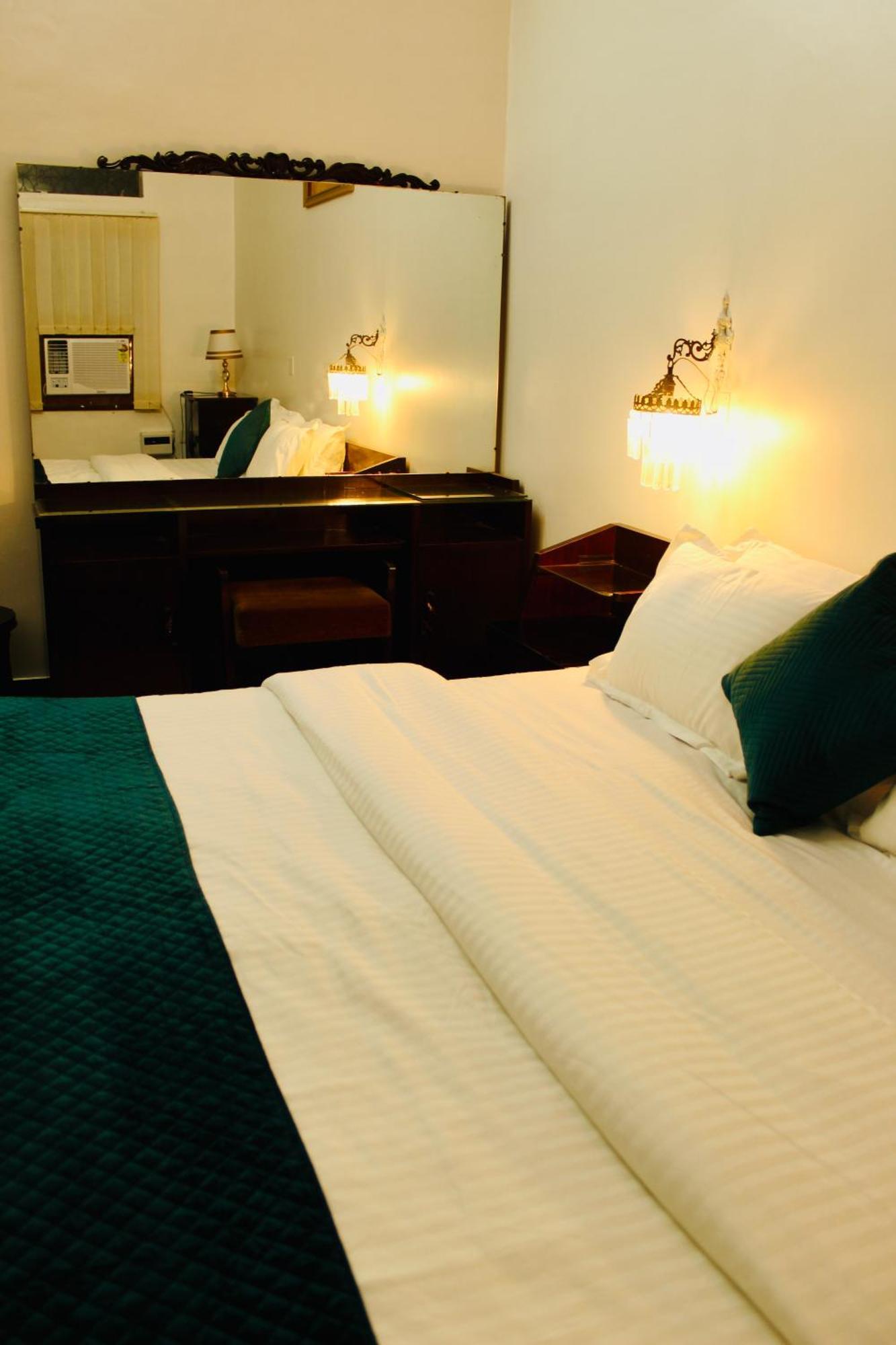 Aha Luxury Stay - 3Bhk Villa With Garden & Parking Udaipur