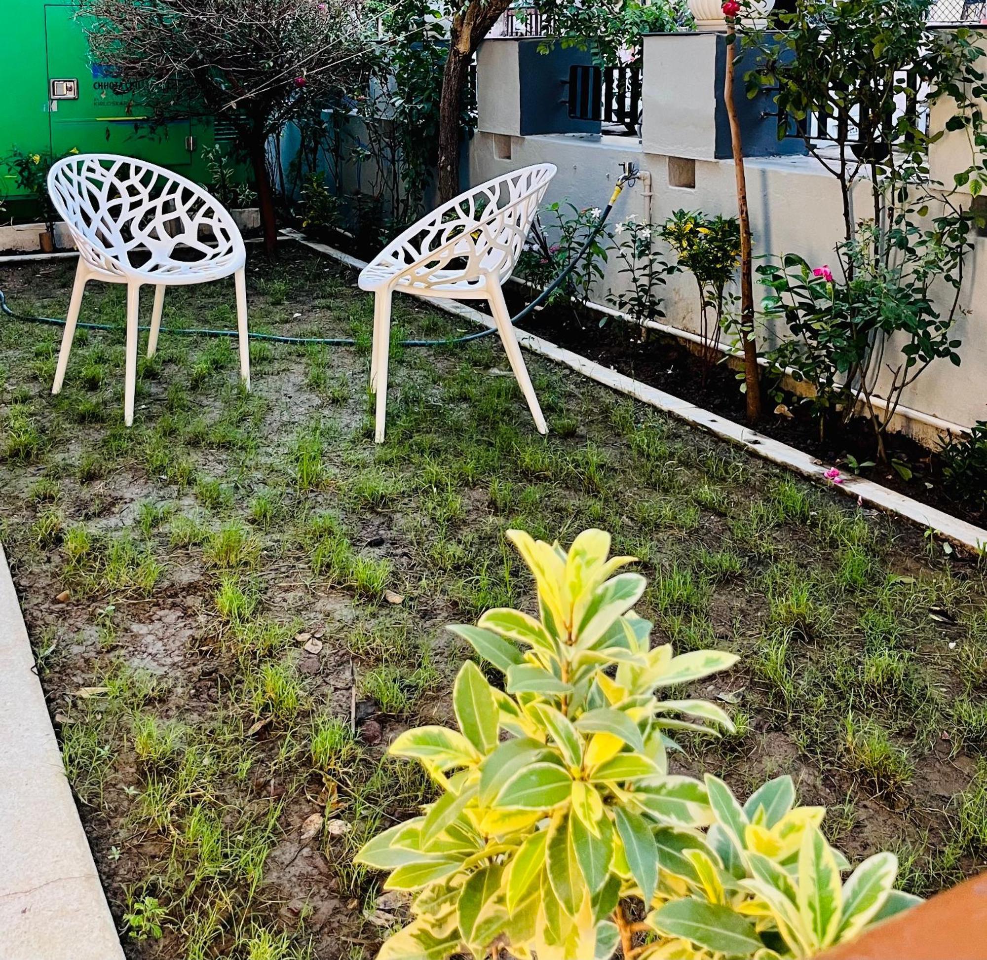 Villa Aha Luxury Stay - 3Bhk Villa With Garden & Parking